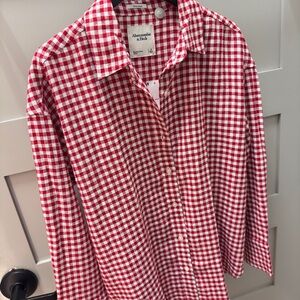 Abercrombie & Fitch Red Gingham Button Down Shirt